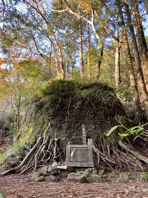 金時神社奥の院